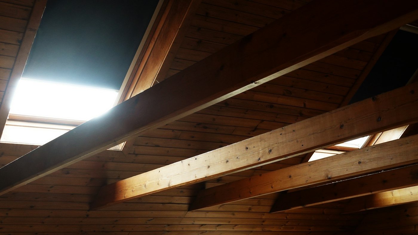 Traitement de charpente : quand et comment protéger le bois ?